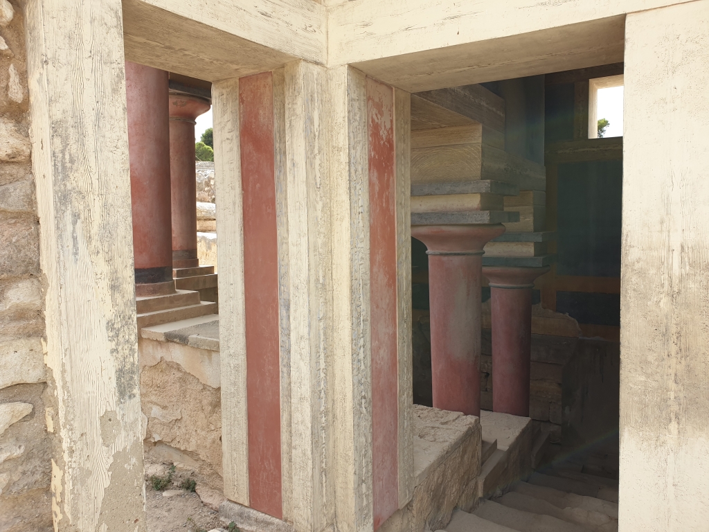 The palace of Knossos is a real labyrinth