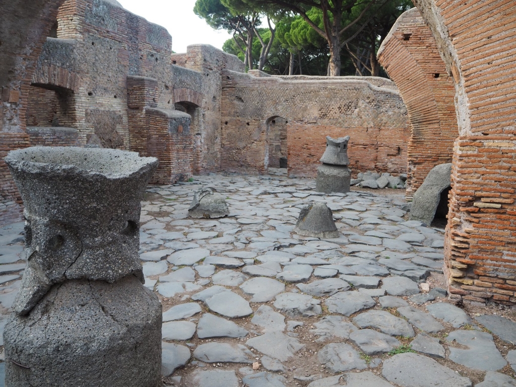 Visit Ostia Antica's biggest 'industrial' mill-house